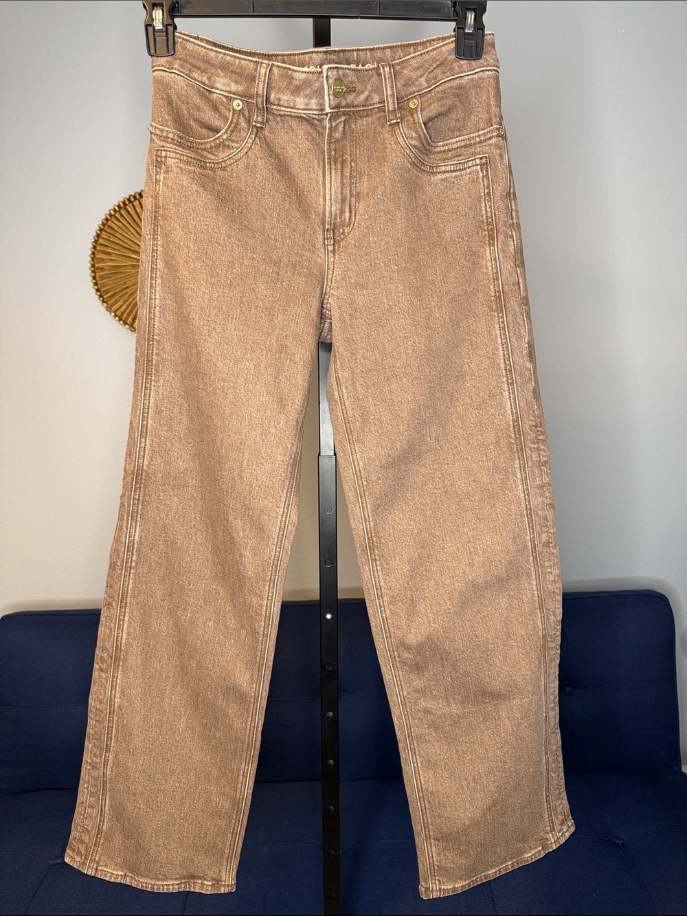 American Eagle Jeans Womens 0 Light Brown Barrel Leg Baggy Pants Modern Granola